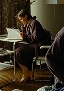 Olivia Williams feet photo thumbnail