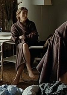 Olivia Williams feet photo thumbnail