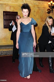 Olivia Williams feet photo thumbnail