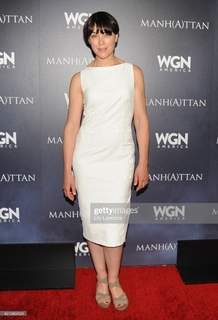 Olivia Williams feet photo thumbnail