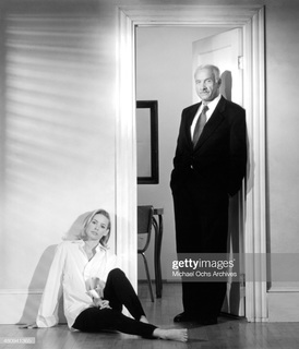 Olivia d'Abo feet photo thumbnail