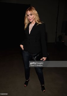 Olivia d'Abo feet photo thumbnail