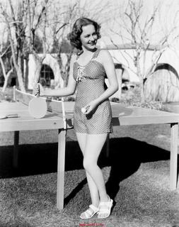 Olivia de Havilland feet photo 1