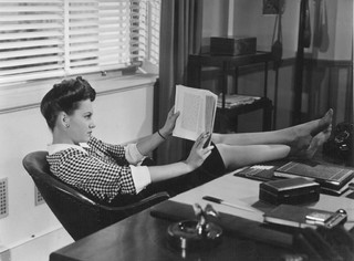Olivia de Havilland feet photo 8
