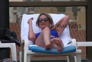 Olvido Hormigos feet photo 2