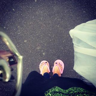 Olympia Valance feet photo 2