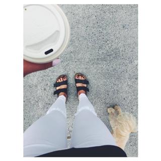 Olympia Valance feet photo 1
