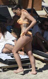 Olympia Valance feet photo 13