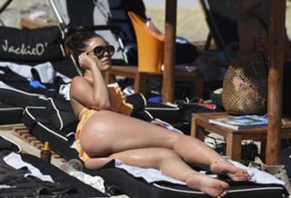 Olympia Valance feet photo 9