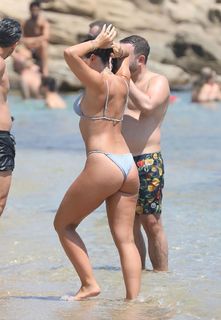Olympia Valance feet photo 2