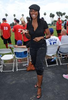 Omarosa Manigault Newman feet photo 3