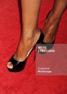 Omarosa Manigault Newman feet photo 13