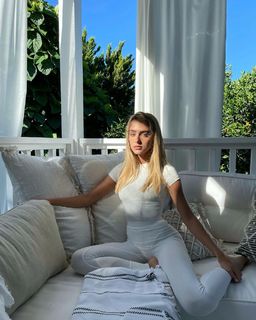 Omer Nudelman feet photo thumbnail