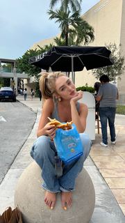 Omer Nudelman feet photo thumbnail