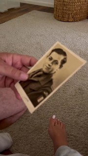 Omer Nudelman feet photo thumbnail