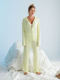 Omer Nudelman feet photo thumbnail