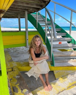 Omer Nudelman feet photo thumbnail