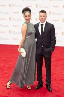 Oona Chaplin feet photo thumbnail