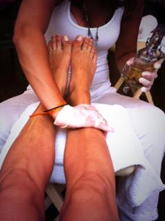 Oona Chaplin feet photo thumbnail