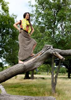 Oona Chaplin feet photo thumbnail