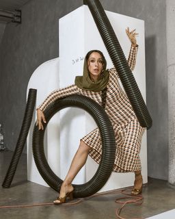 Oona Chaplin feet photo 6
