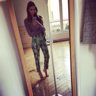 Ophélie Meunier feet photo 13