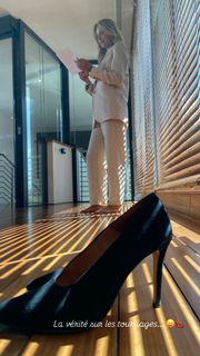 Ophélie Meunier feet photo 5
