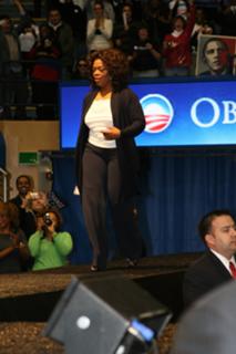 Oprah Winfrey feet photo thumbnail