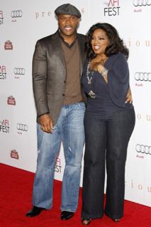 Oprah Winfrey feet photo thumbnail