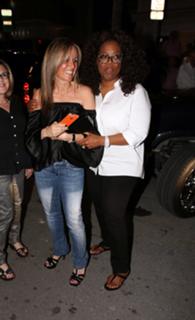 Oprah Winfrey feet photo thumbnail
