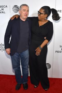 Oprah Winfrey feet photo thumbnail