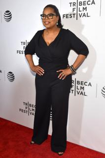 Oprah Winfrey feet photo thumbnail