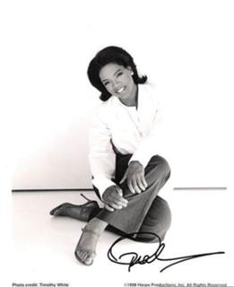Oprah Winfrey feet photo thumbnail