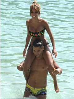 Oriana Marzoli feet photo 9