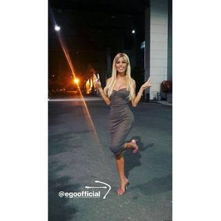 Oriana Marzoli feet photo 2