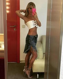 Oriana Marzoli feet photo 20