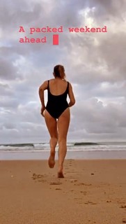 Orla Chennaoui feet photo 14