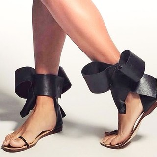 Orly Shani feet photo 10