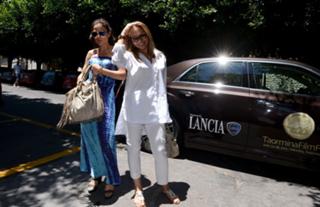 Ornella Muti feet photo thumbnail