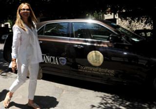 Ornella Muti feet photo thumbnail