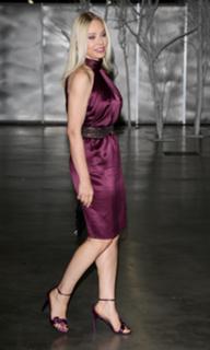 Ornella Muti feet photo thumbnail