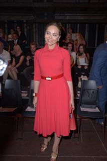 Ornella Muti feet photo thumbnail