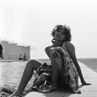 Ornella Muti feet photo thumbnail