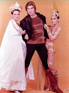 Ornella Muti feet photo thumbnail