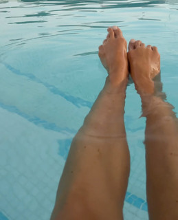 Orsi Fehér feet photo 3