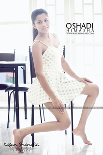 Oshadi Himasha Chavindi feet photo 1