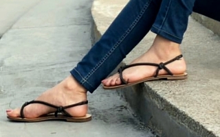 Oshadi Himasha Chavindi feet photo 16