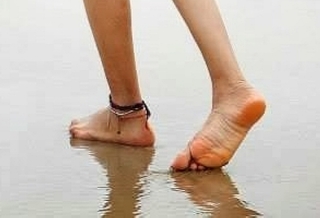 Oshadi Himasha Chavindi feet photo 13