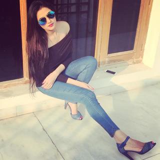 Oshin Sai feet photo 4