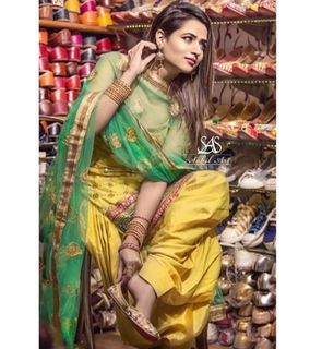 Oshin Sai feet photo 10